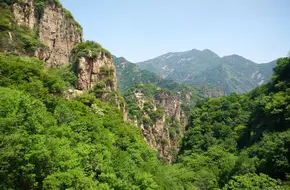 Tianyun Mountain Scenic Area