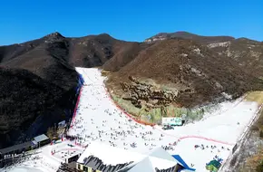 Jingzhi Lake Ski Resort