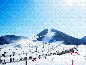 Lianhua Mountain Ski Resort