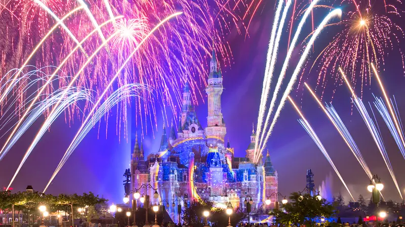 Disneyland'S Magical Nighttime Spectacular