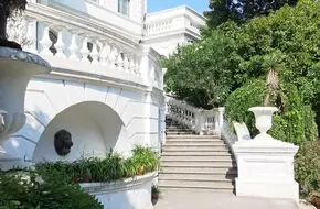 Shanghai Arts And Crafts Museum