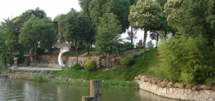 Shanghai Qingqing Tourism World
