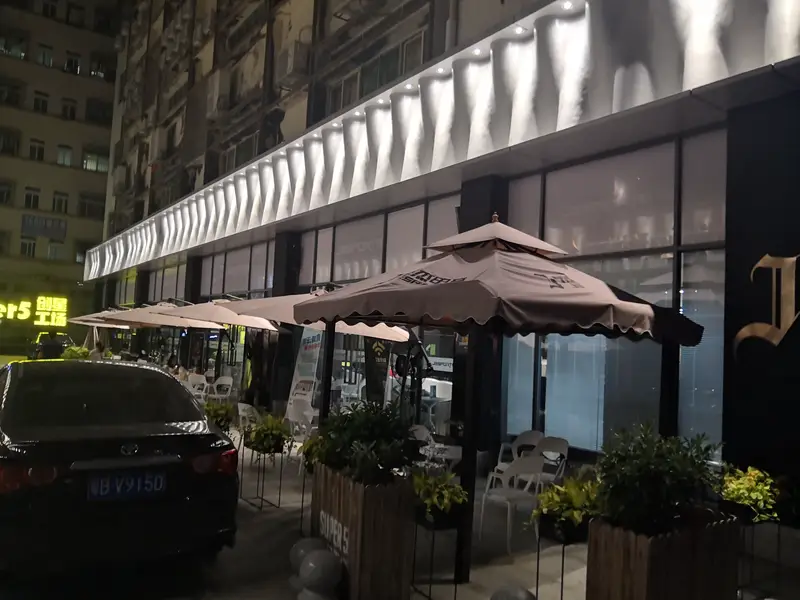 8 Carat Music Bar