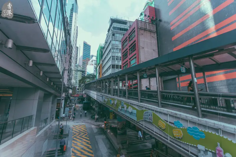 Central To Mid-Levels Escalator