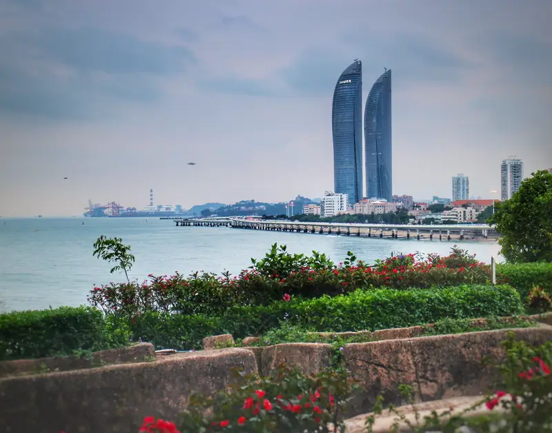 Xiamen by Public Transport: A Smart 4-Day Itinerary