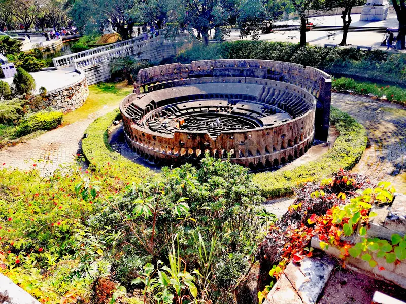 Window Of The World - Colosseum