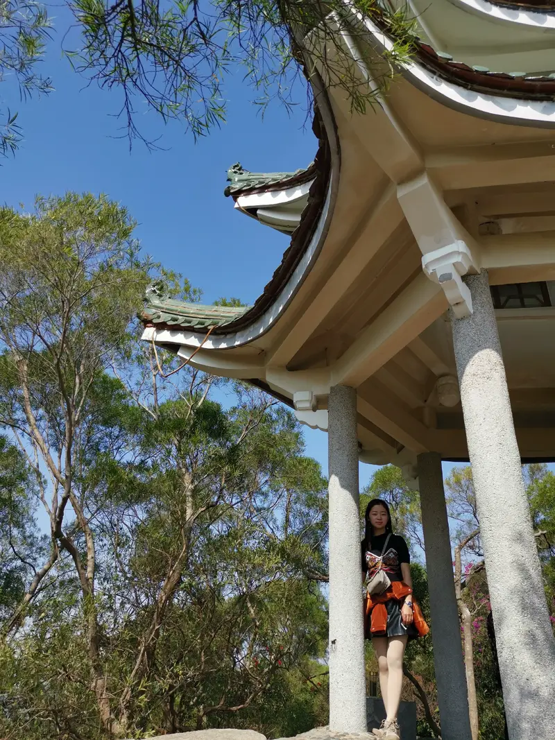Jin Lu Pavilion