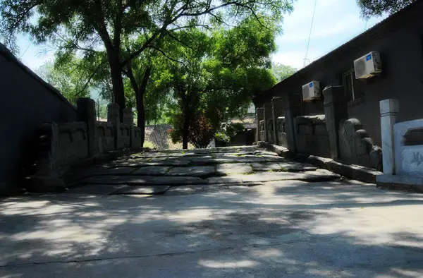 Keluotuo Village