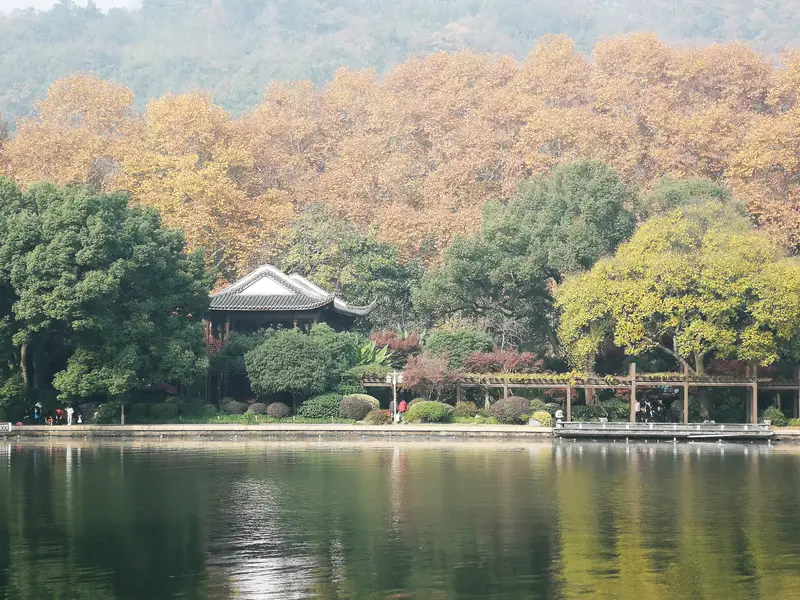 Autumn Moon On The Calm Lake (Pinghu Qiuyue)