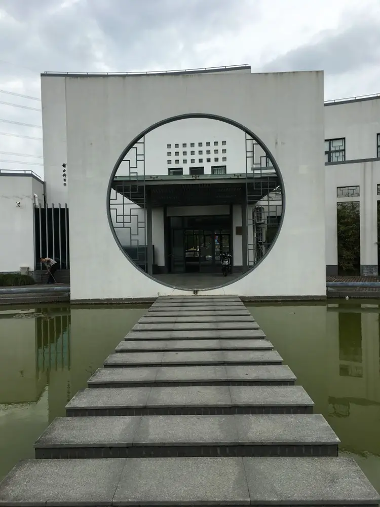 Zhoupu Art Museum