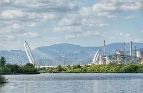 Lianshi Lake Park