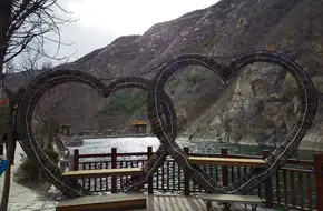 Lingjiao Folk Village