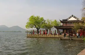 West Lake Heavenly Scenery