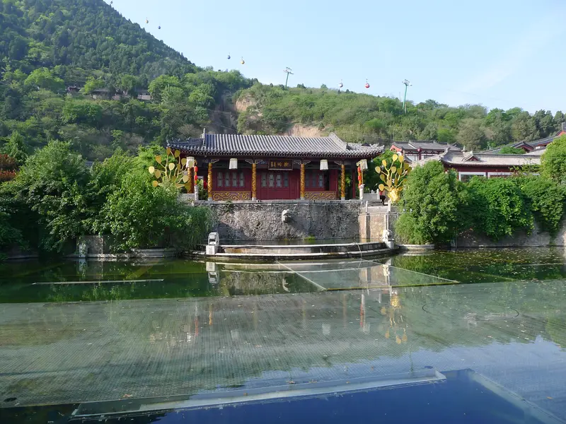 Dragon Singing Pavilion