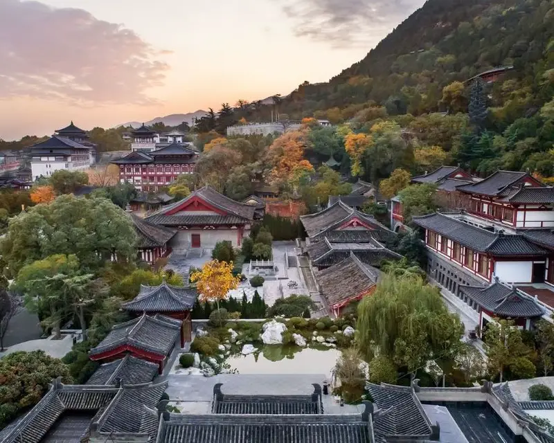 Huaqing Yutang Hot Spring