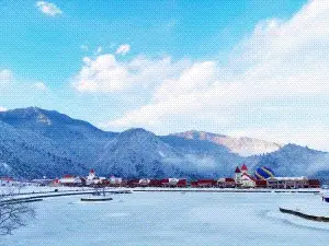 Xiling Snow Mountain Ski Resort