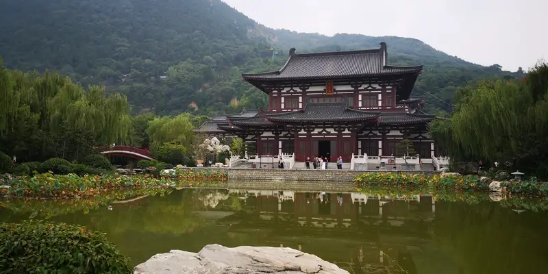Cuihua Gate