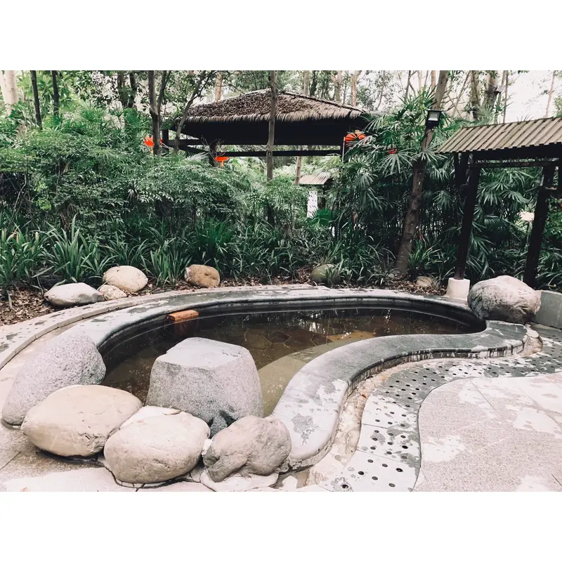 Qingcheng Road Hot Spring