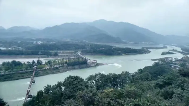 Qingcheng Mountain-Dujiangyan Scenic Area Rest Pavilion