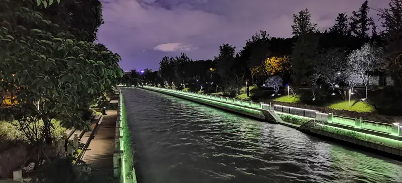Huanhuaxi Park Poetry Avenue