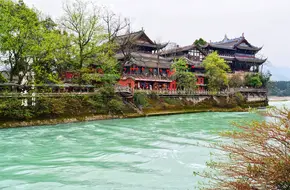 Dujiangyan City God Temple