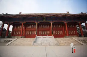Huaqing Palace-Feisuang Pavilion