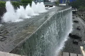 Guangzhou East Station Square Waterfall