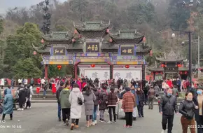 Dujiangyan City God Temple