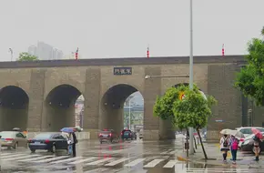 Zhuque Gate
