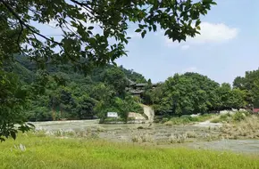 Dujiangyan Baopingkou Irrigation Ten Million Mu Monument