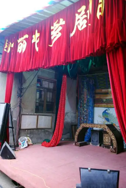Zhaohui Gong