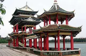 The Lake Of Dragon Boat
