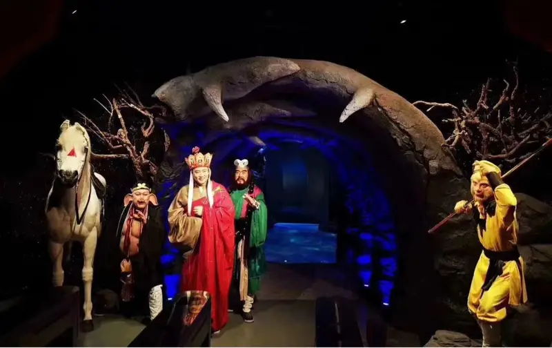 Weimu Kaila Red Carpet Wax Art Museum
