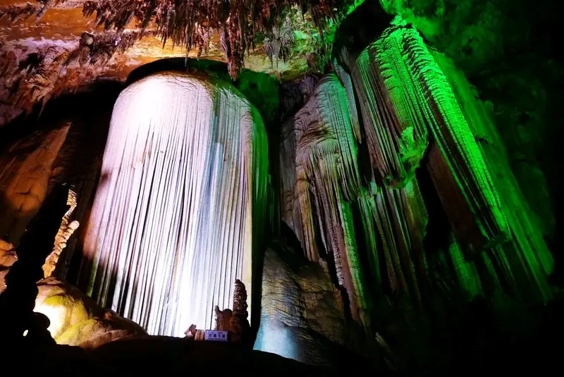Furong Cave
