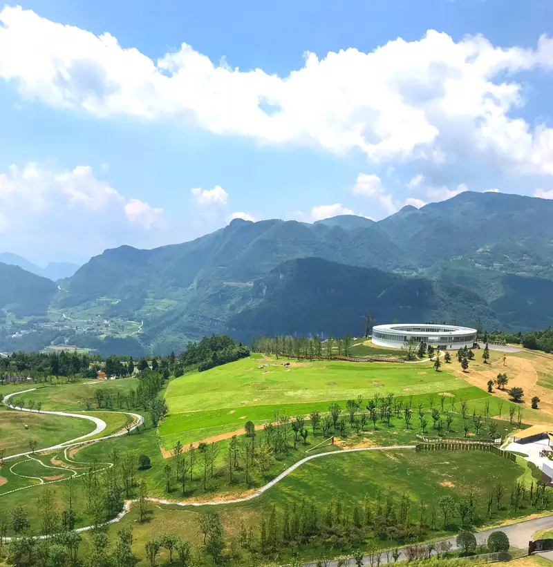 Lanba International Zen Art Resort