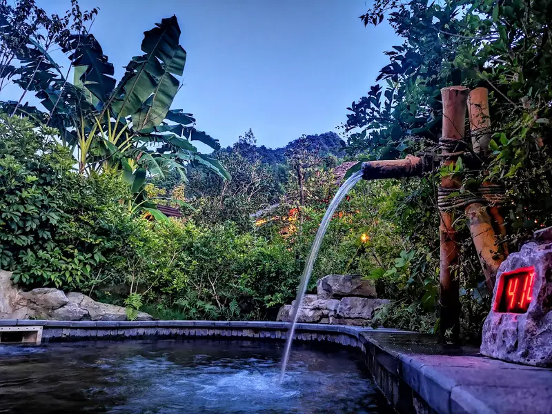 Jinfoshan Tianxing International Hot Spring Resort