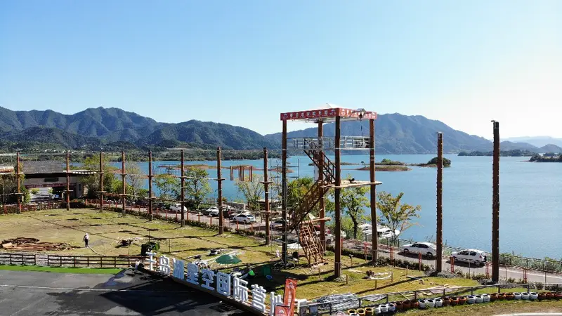 Thousand Island Lake Campsite Adventure Park