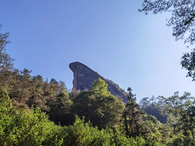 Eagle'S Mouth Rock