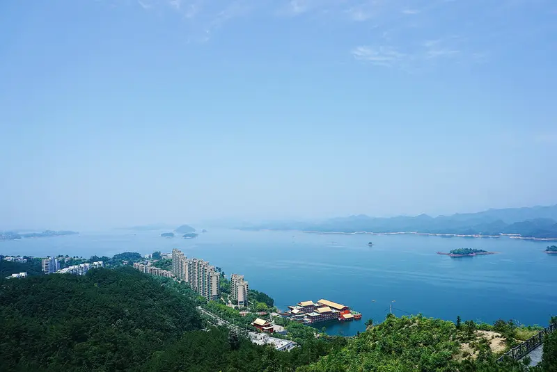 Thousand Island Lake Scenic Area - Tianyu Pearl Island Viewing Park