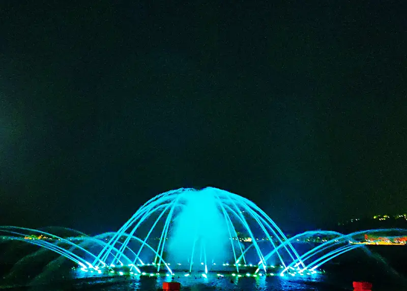 West Lake Musical Fountain Performance