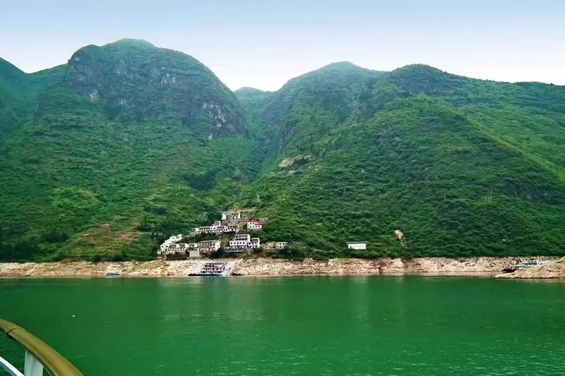 Qingshi Village
