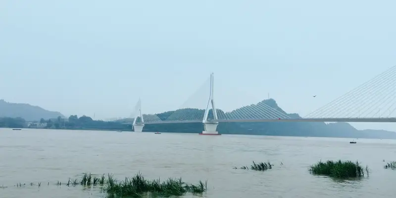 Yiling Yangtze River Bridge