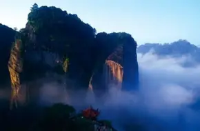 Wuyi Mountain Scenic Area - Hidden Screen Peak