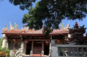 Fuhai Palace