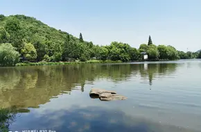Xiangli Fang