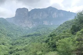 Candleholder Peak