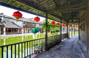 Bai Jian Lou