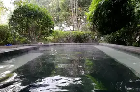 Hai Lan Yun Tian Hot Spring