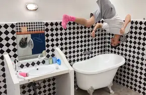 Upside Down Photography Studio