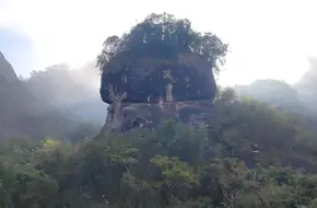 Wuyi Mountain Scenic Area - Six Bend